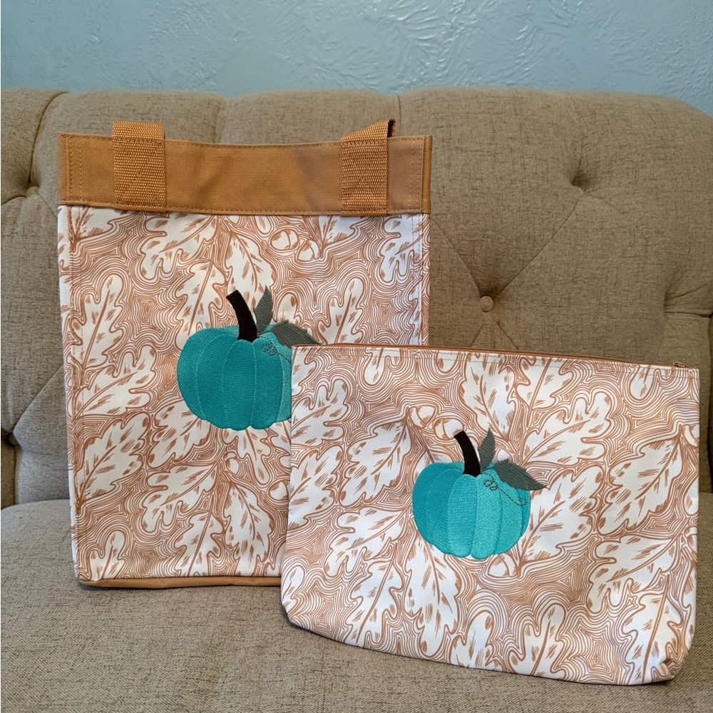 Thirty-One Tan and Teal Pumpkin Tote Set